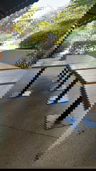 Τραπέζια ξύλινα