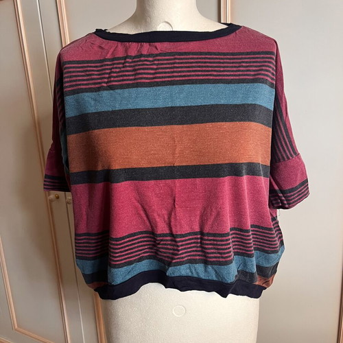 Stradivarius multicolored short-sleeve top like new