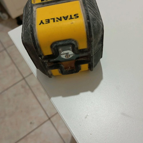 Stanley laser like new with red beam