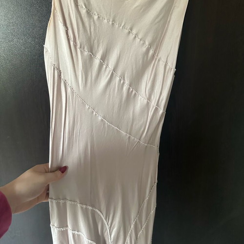 Exclusive Raxevsky 100% silk dress like new, soft pink with silver patterns