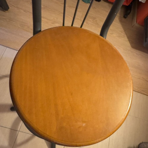 Stool like new, anthracite metal with wooden base, 360-degree swivel