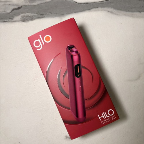 Glo Hilo Red e-cigarette new with charger and Bluetooth