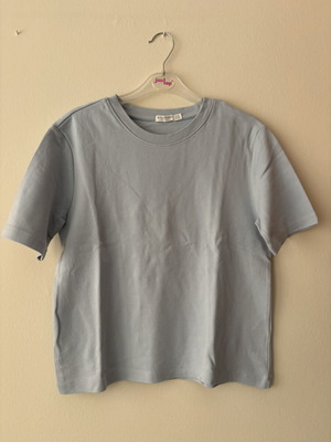 Stradivarius light blue short sleeve T-shirt, size M