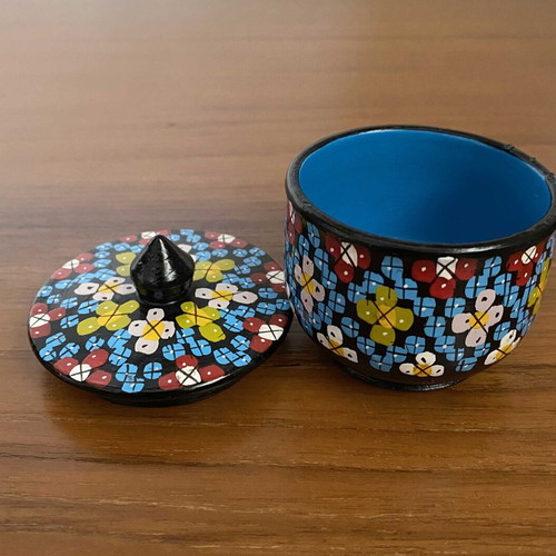 Set of 4 handmade decorative mosaic jars like new