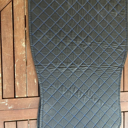 Universal Premium Car Mats like new, black with blue stitching