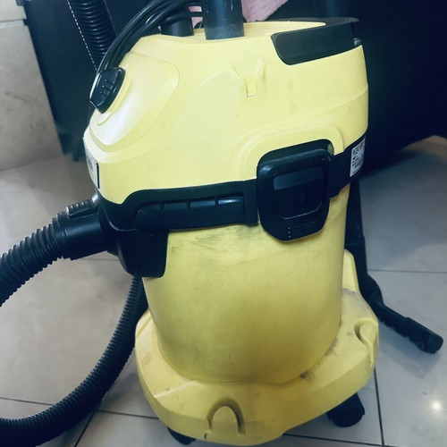 Karcher vacuum cleaner used, very good condition
