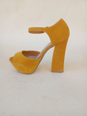 Yellow velour platform sandals like new, size 36