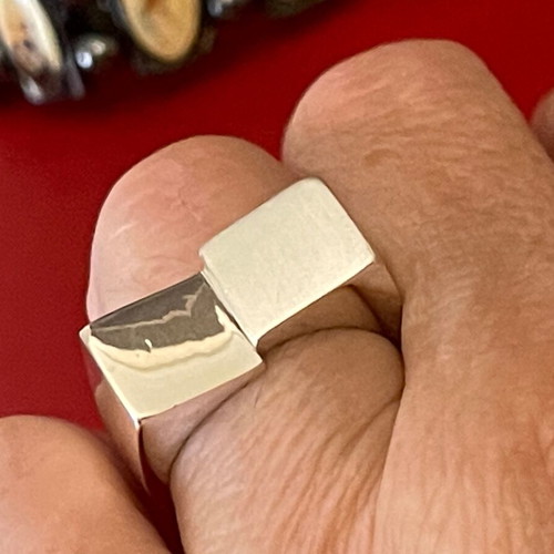 Silver 925 ring solid 8g size 58-59 vintage like new