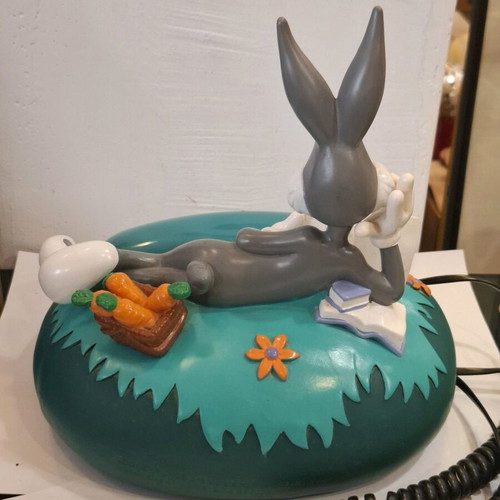 Bugs Bunny Warner Bros Looney Tunes phone used