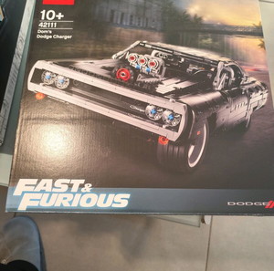 42111 LEGO Technic Dom's Dodge Charger