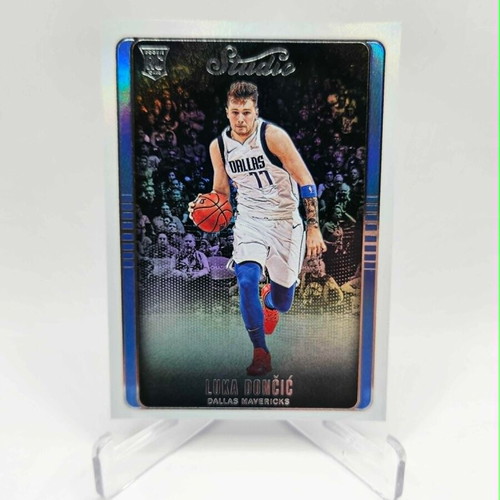 2018-19 Panini Chronicles Luka Doncic Studio Rookie card