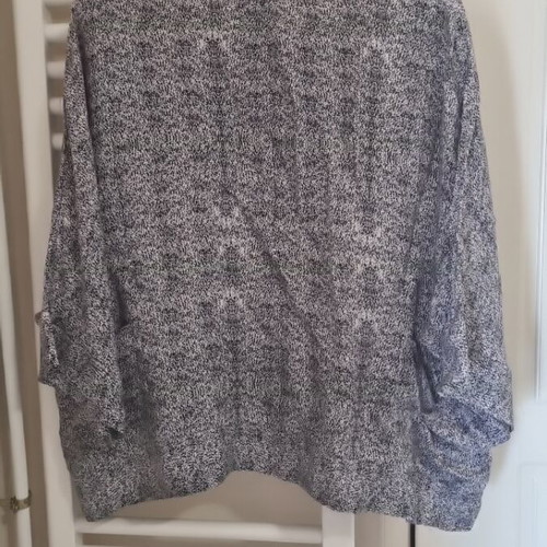 MNG women's summer blouse like new, size M 38 10