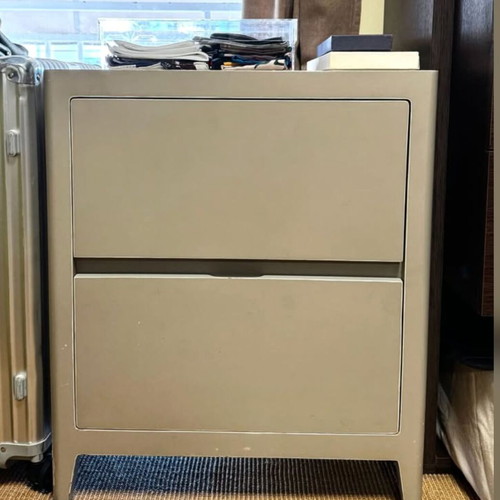 Mavrici & Co nightstand used, minimal design beige color