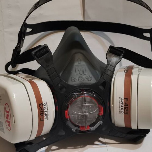 JSP Half Face Mask with Replaceable Force 8 Filters like new