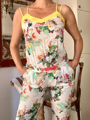Jumpsuit Promod used, tropical flowers print, size 38
