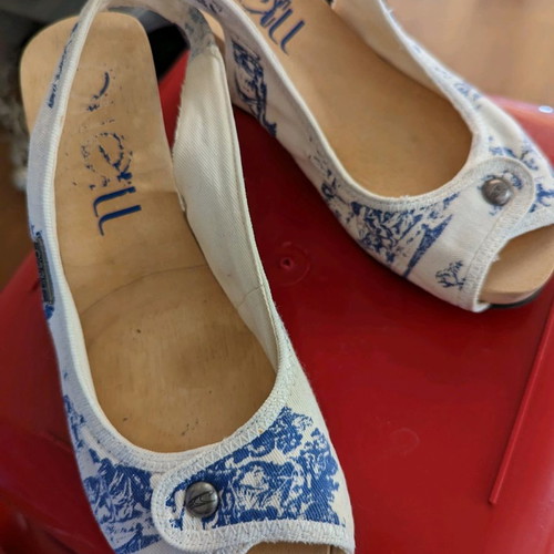 O'Neil platform shoes used, size 37, white-blue