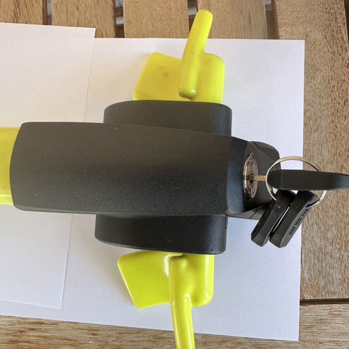 Steering Wheel Lock with Alarm new