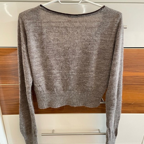 Exaltation pleated skirt and Motivi cropped cardigan set like new, gray