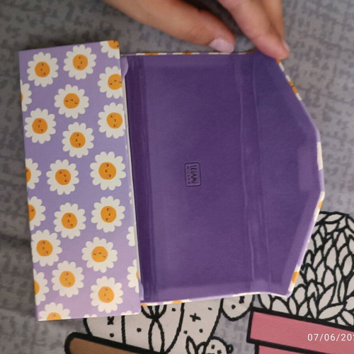 Legami See You Soon Daisy Folding Glasses Case new