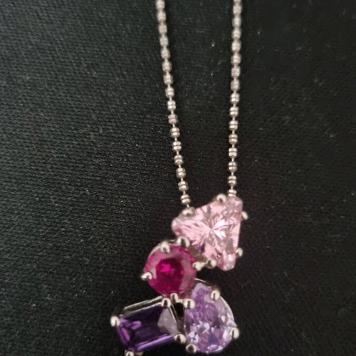 Silver necklace like new with semi-precious stones
