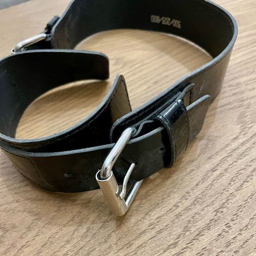 Zara belt black patent leather like new with two buckles