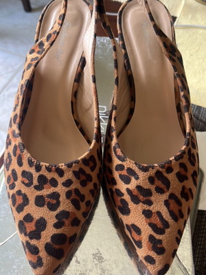 Fantasy Sandals Exofterna Shoes Size 38 Brown New with Cobbler Heels