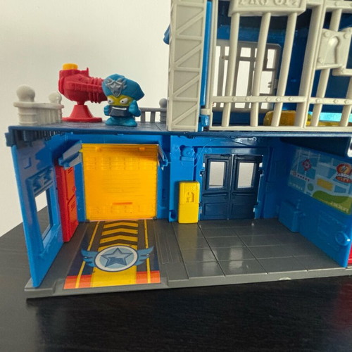 Mega SuperZings Pack with Police Station, Danger Gang Tin & 60+ Figures like new