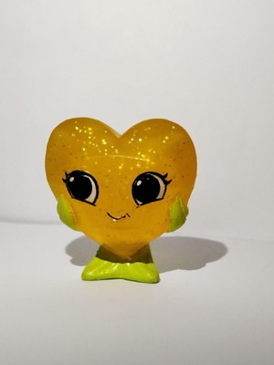 Pinky Promise Gemmy Friends Heart figure like new, Tigerhead Toys