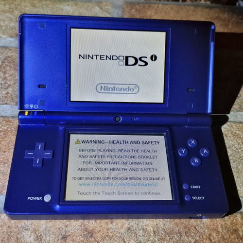 Nintendo DSi blue matte like new with case and papers