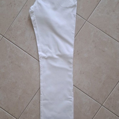 AKE white pants straight fit like new, size Small