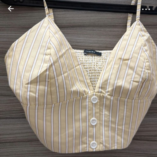 Lumina set like new, top S/M and skirt small, yellow