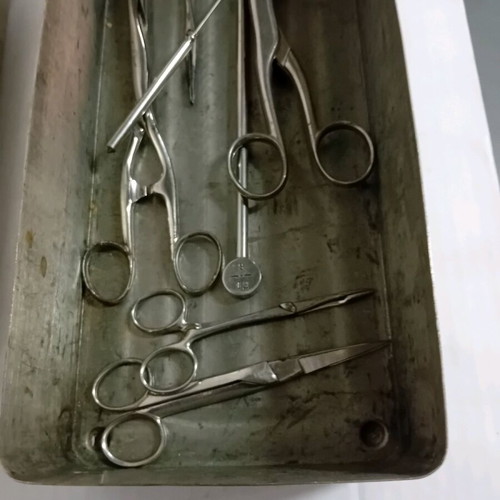 Medical instruments used, 18 pieces, interwar period in inox box
