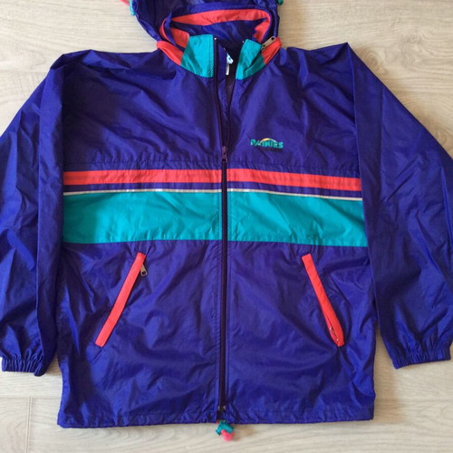 Adidas vintage windbreaker bright purple size S unisex used