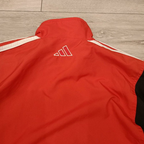 Adidas vintage jacket used, red with black panels