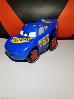 Fabulous Lightning McQueen 2016 Mattel Disney Pixar Cars 3 Revvin' Action toy car