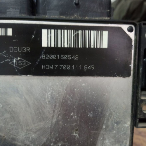 Engine computer ECU Renault Kangoo used, model 7700111549 R0401003