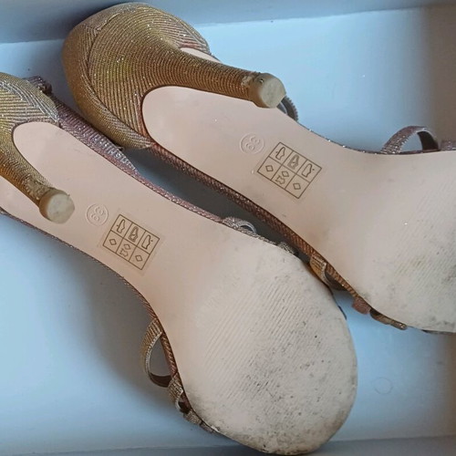 Bibi Lou high-heeled sandals pink gold like new, size 40