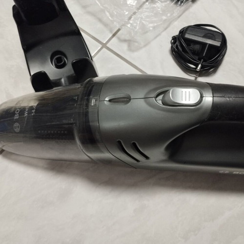 Bosch electric handheld vacuum used, small with charger