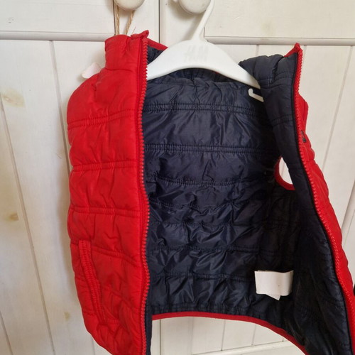 Red baby sleeveless vest Losan like new, age 2 years