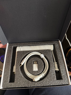 Keychron coiled cable new, unused