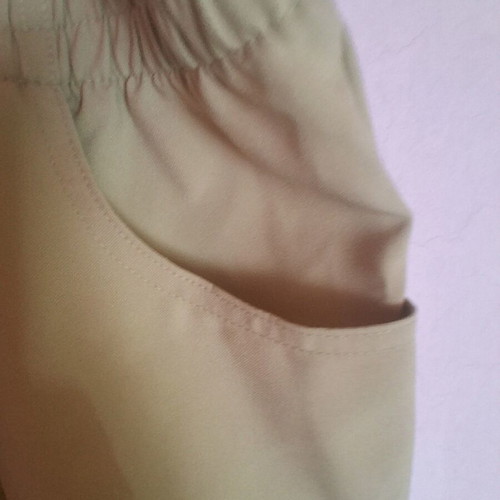 Capri pants like new, women's XXXL, light olive green