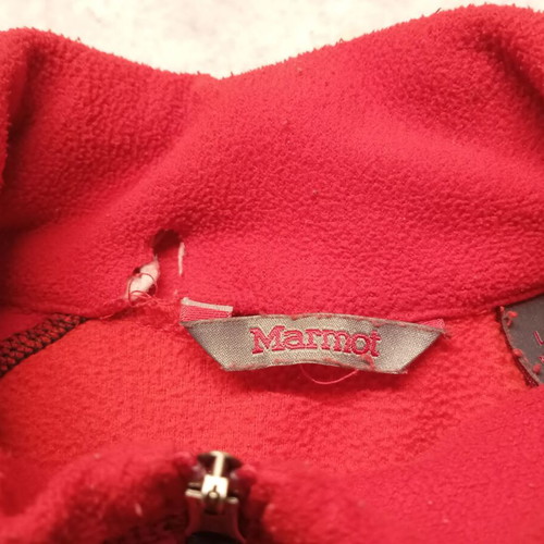 Marmot thin fleece used for 10-12 years old, red