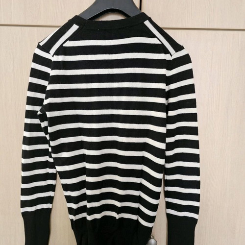 Zara pullover size medium like new, black and white striped