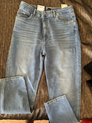 Boss jeans new, original, blue, sizes M and L
