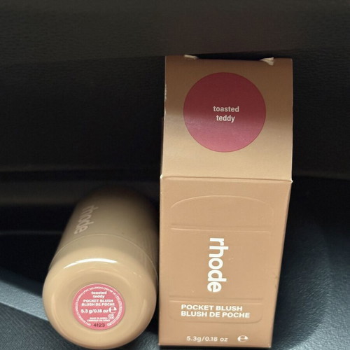 Rhode Pocket Blush Toasted Teddy new unused