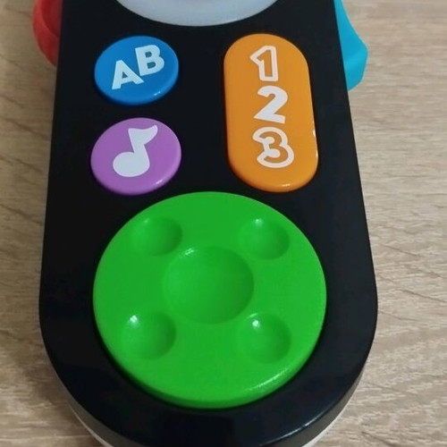Fisher Price εκπαιδευτικό τηλεχειριστήριο σαν καινούργιο βρεφικό παιχνίδι