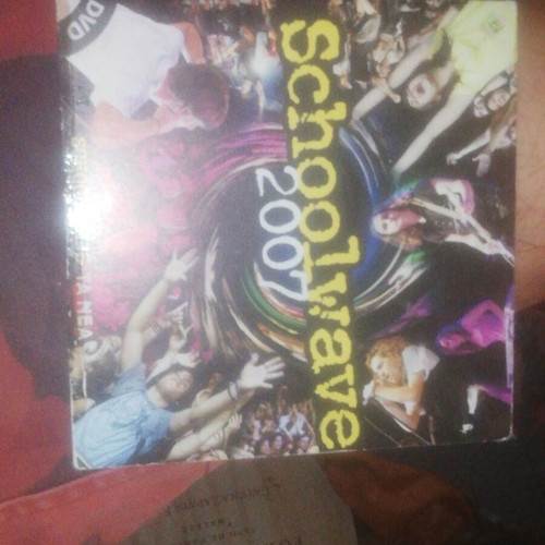 Klik DVD Schoolwave 2007 live used