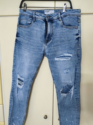 Bershka Τζιν Skinny Ανδρικό Μπλε Μεταχειρισμένο Με Σκισίματα Μέγεθος L