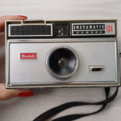 Kodak Instamatic 104 collectible camera used