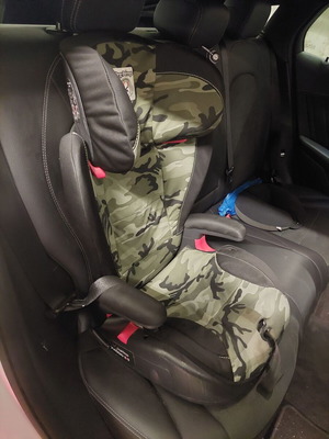 Παιδικό κάθισμα αυτοκινήτου Peg Perego Viaggio 2-3 Camo Green